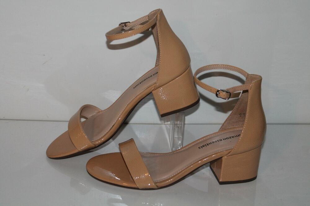 Amazon Essentials 2 Strap Heels, Womens 9, Beige Patent Leather, Coquette